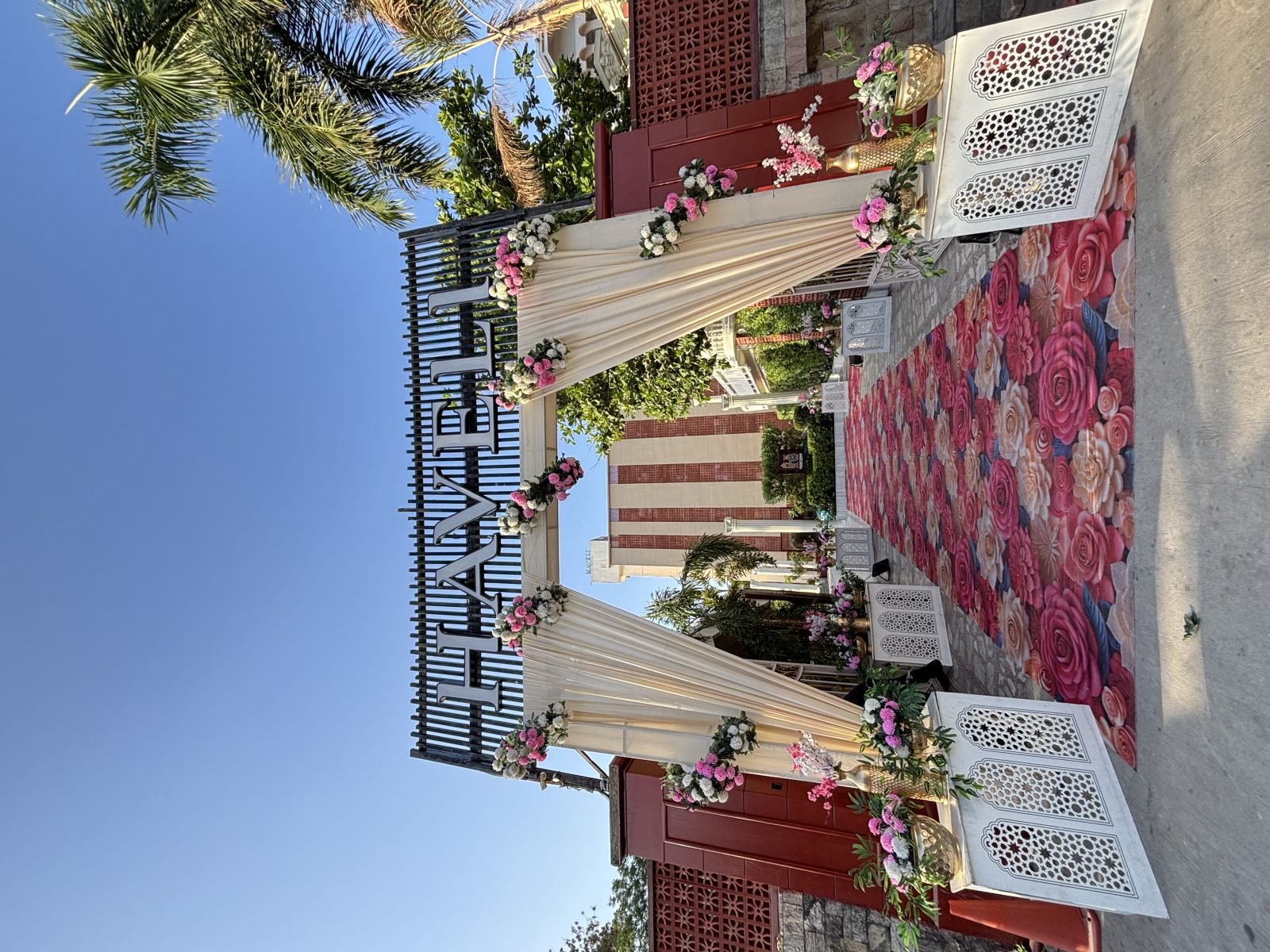 Entrance welcome